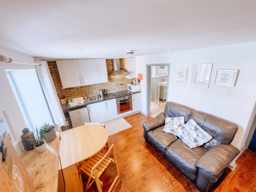 Zephyr Apartment Living Room